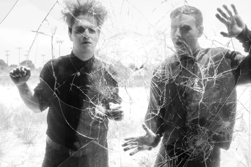 szene-Radar - She Past Away & Isla Ola - live in Karlsruhe, Die Stadtmitte  in Karlsruhe