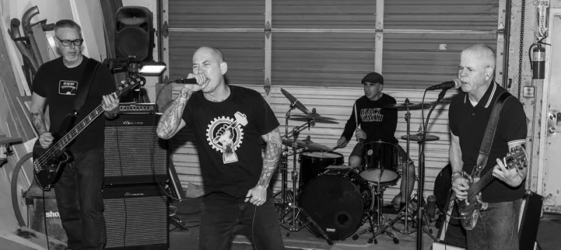 szene-Radar - Toledo Panic + The Clinch + Down II Down, Alte Hackerei  in Karlsruhe